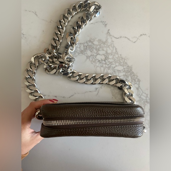 KARA Brown XL Chain Camera Bag, like new with dust bag - Picture 12 of 15